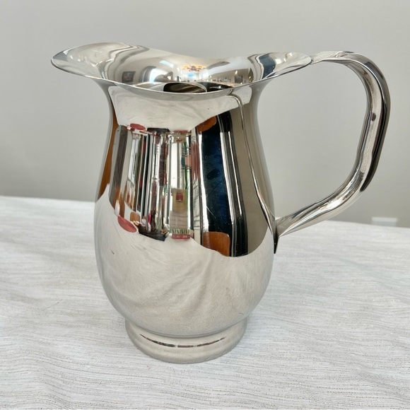 Silver Metal Water Pitcher – 8.5” Classic Serving Decor - Picture 1 of 5